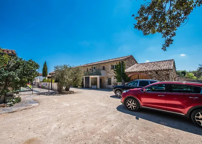 Gite Haut De Gamme Dans Un Mas Provencal