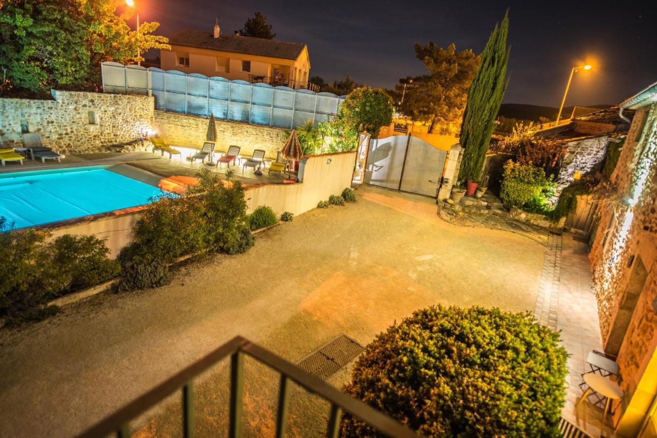 Apartment De Gamme Dans Un Mas Provencal *